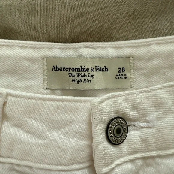 Abercrombie & Fitch Cream Wide Leg Jeans - Picture 5 of 6